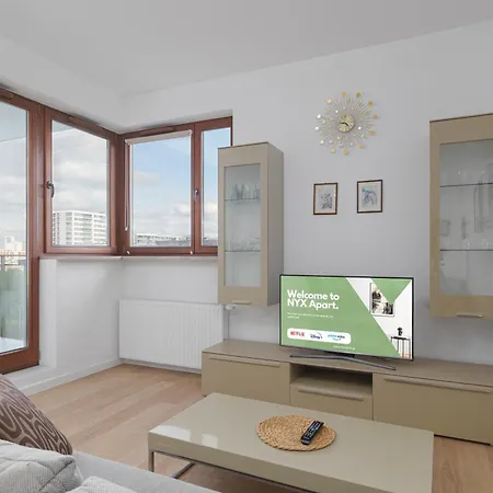 Apartment Rydygiera 13b By Nyx *